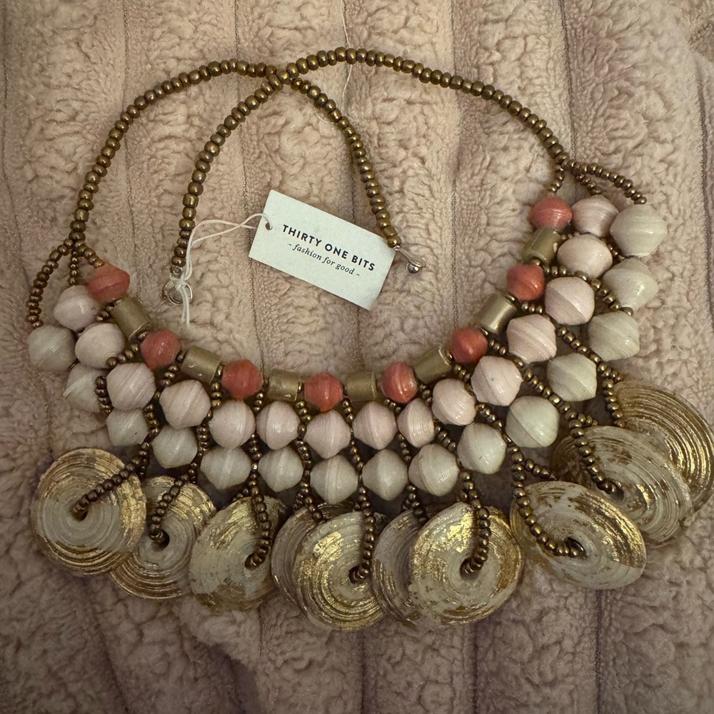 Thirty-One Bits Elegant Gold and Pink Statement Necklace